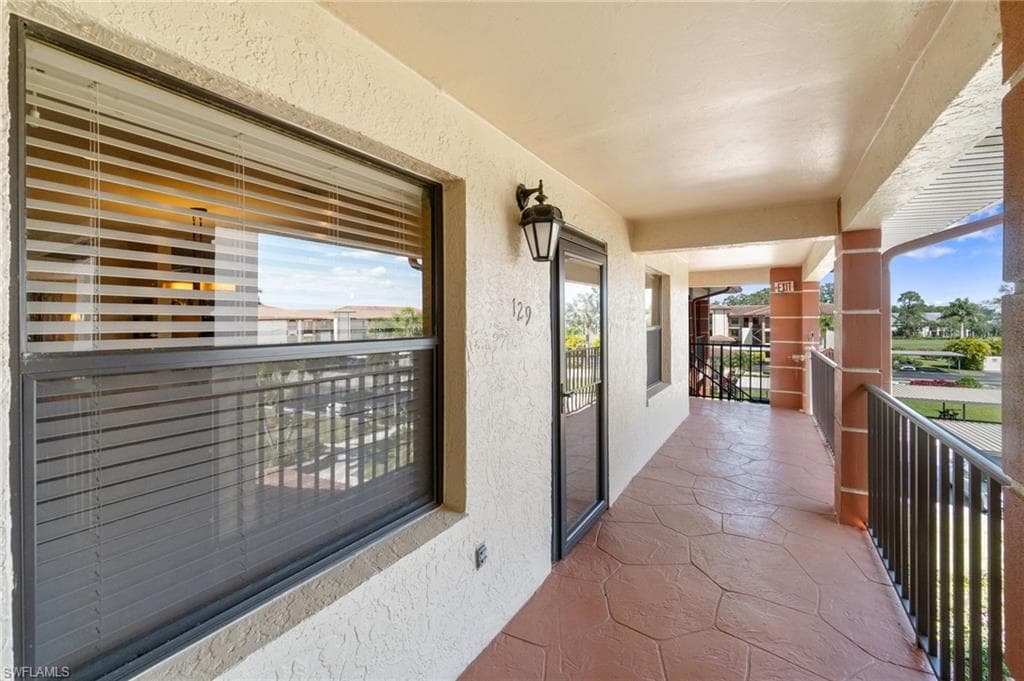 7200 Coventry Ct 129, Naples, FL 34104-4