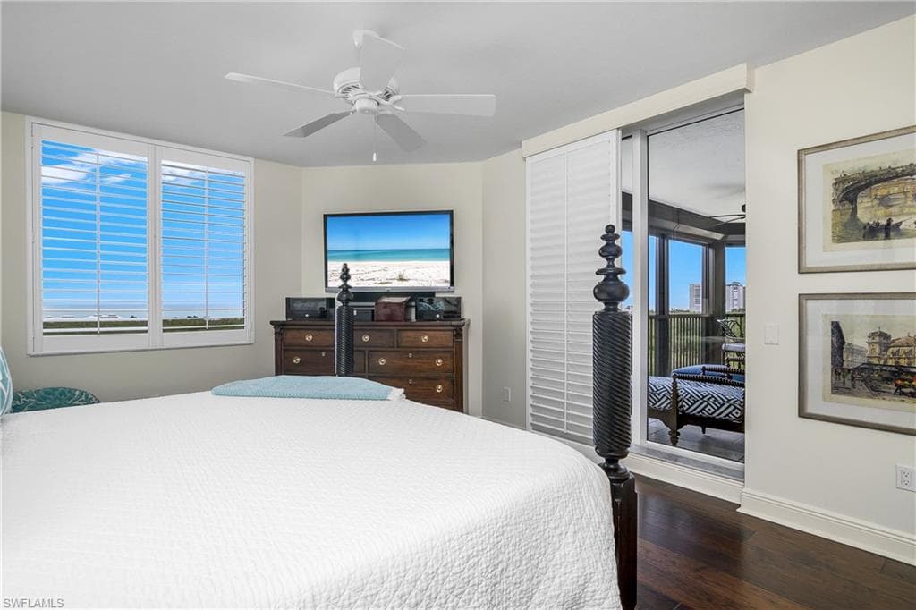 7225 Pelican Bay Blvd 805, Naples, FL 34108-17