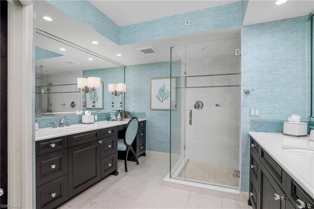 7225 Pelican Bay Blvd 805, Naples, FL 34108-18