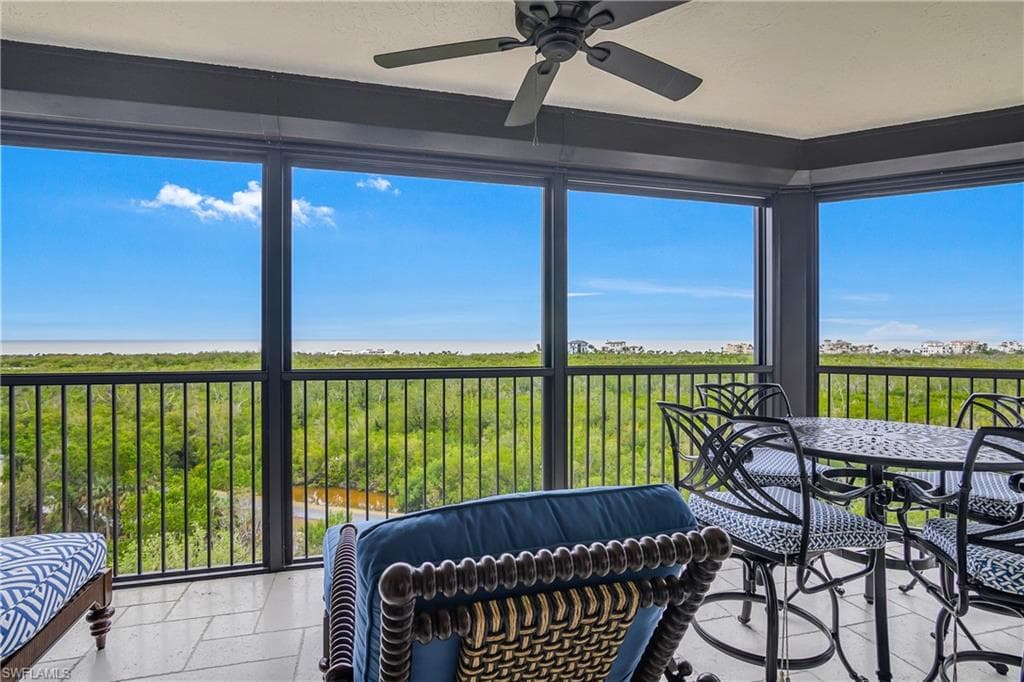 7225 Pelican Bay Blvd 805, Naples, FL 34108-23