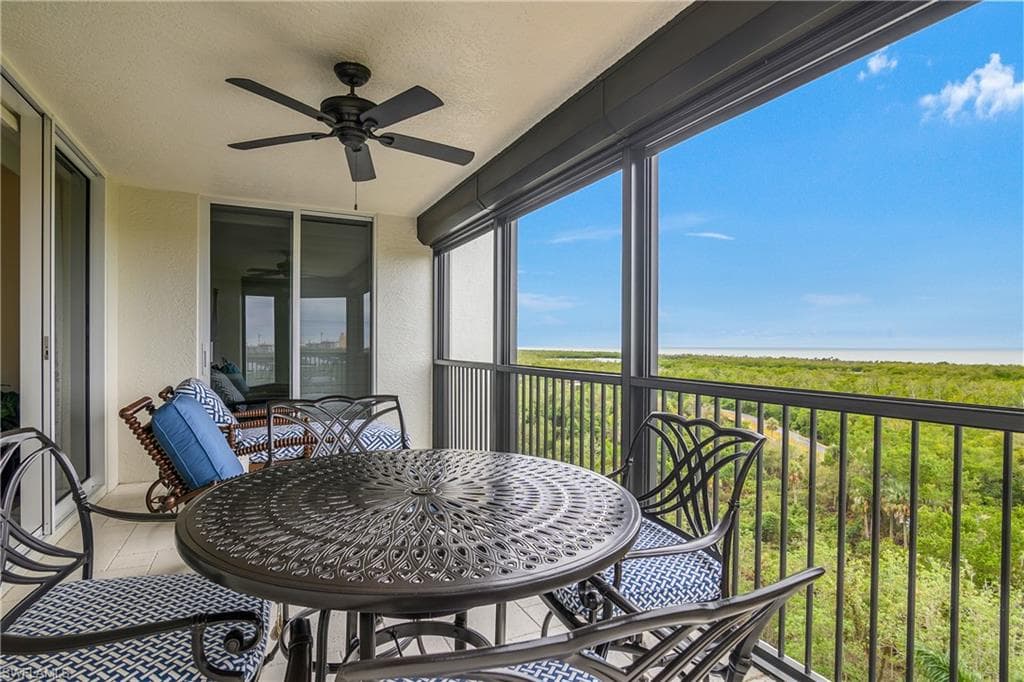 7225 Pelican Bay Blvd 805, Naples, FL 34108-24