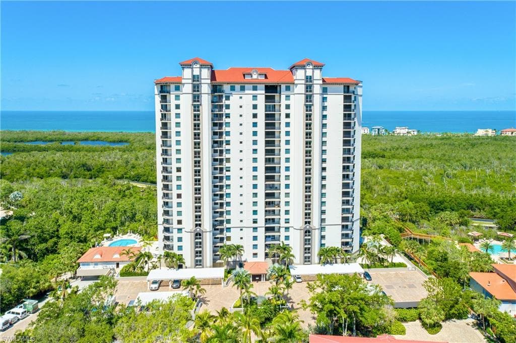 7225 Pelican Bay Blvd 805, Naples, FL 34108-27