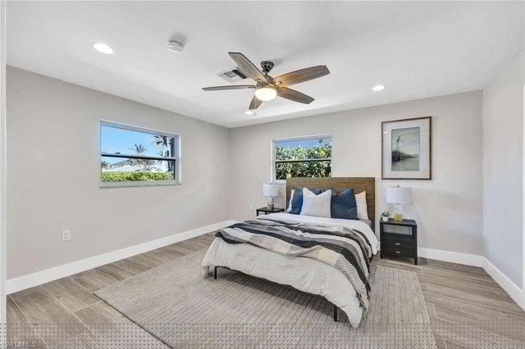 373 Egret Ave, Naples, FL 34108-16