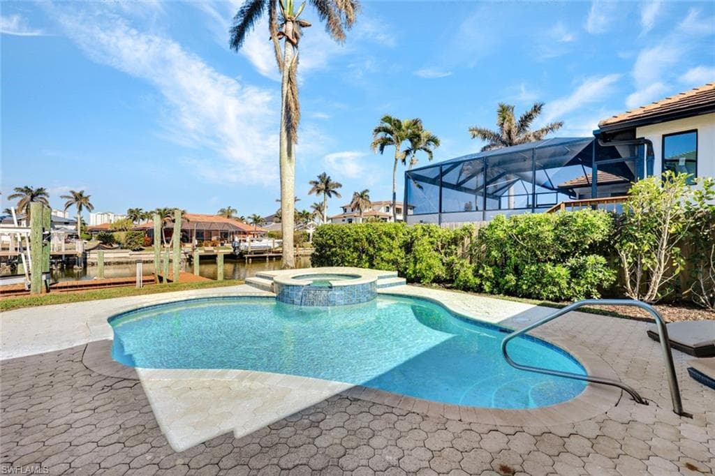 373 Egret Ave, Naples, FL 34108-23