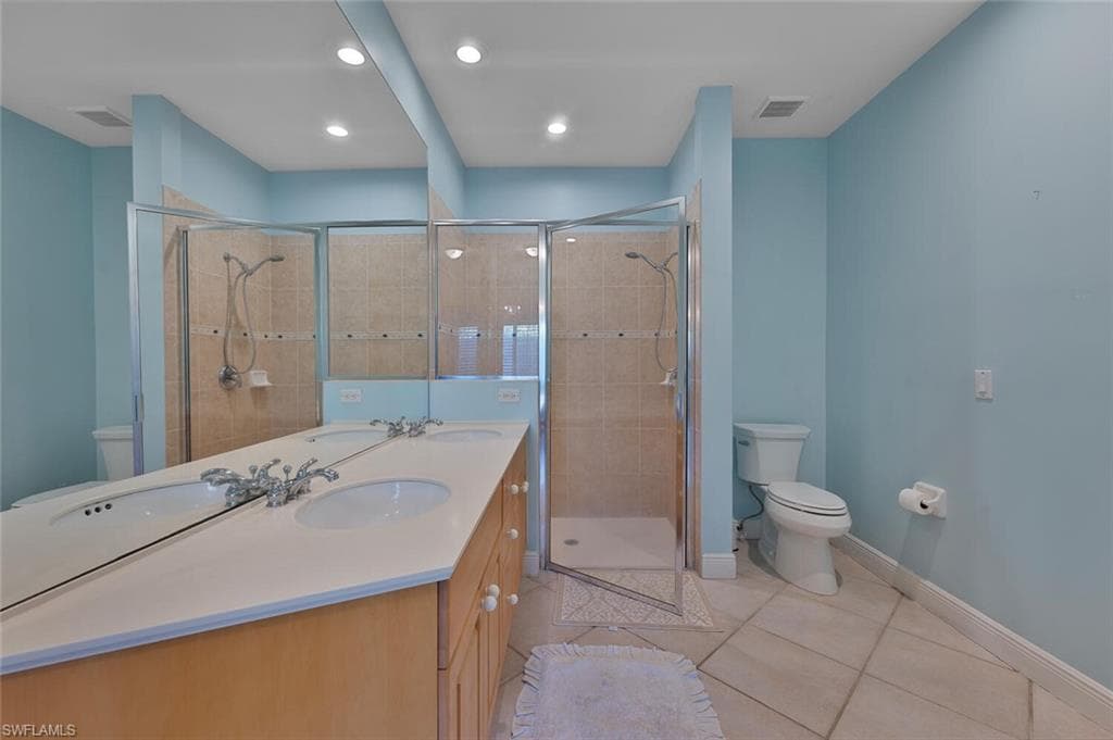 1305 Sweetwater Cv 104, Naples, FL 34110-9