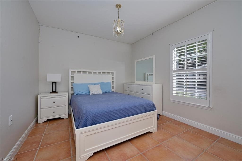 1305 Sweetwater Cv 104, Naples, FL 34110-10