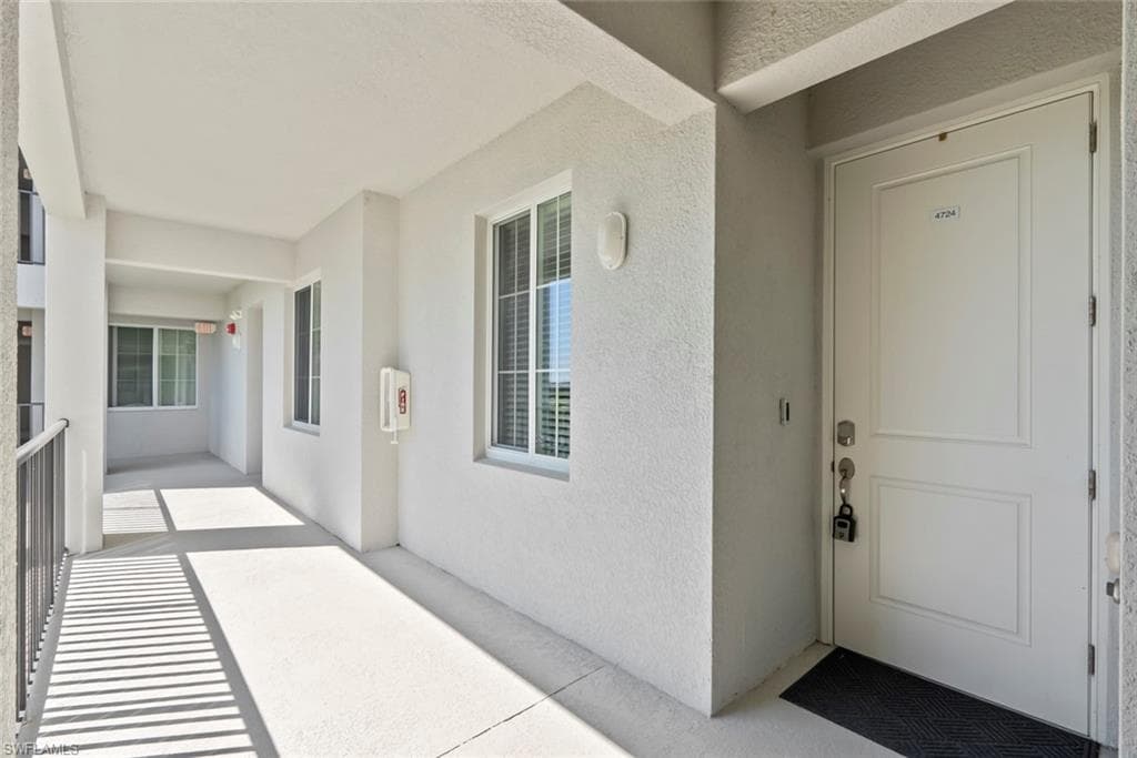 5835 Double Eagle Circle 4724, Ave Maria, FL 34142-7
