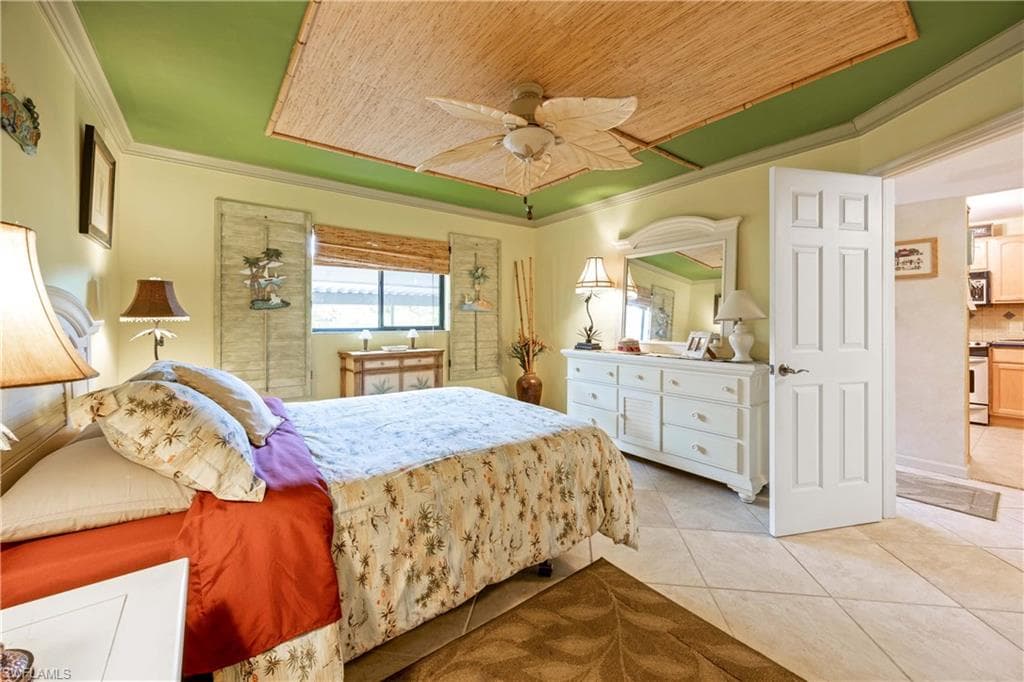 9395 Pennsylvania Ave 3, Bonita Springs, FL 34135-17
