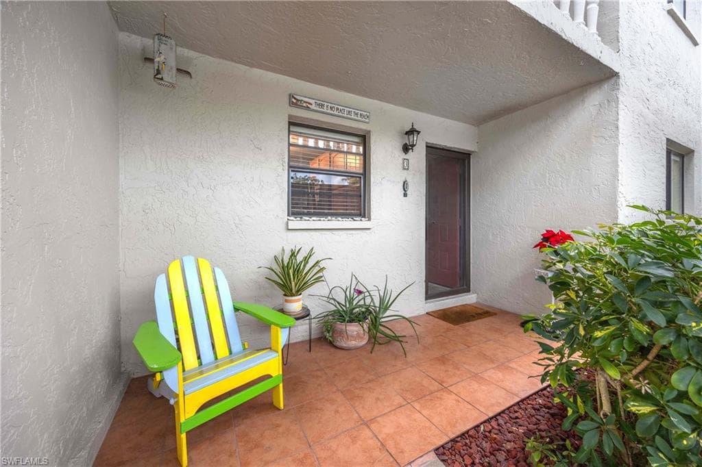 9395 Pennsylvania Ave 3, Bonita Springs, FL 34135-1