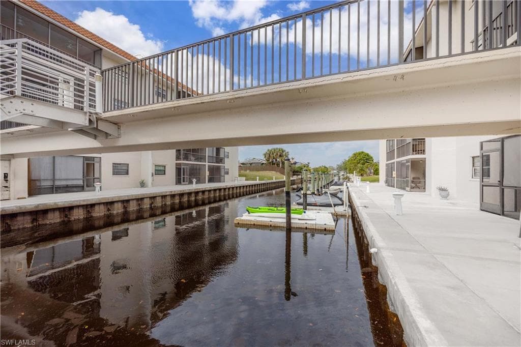 9395 Pennsylvania Ave 3, Bonita Springs, FL 34135-33