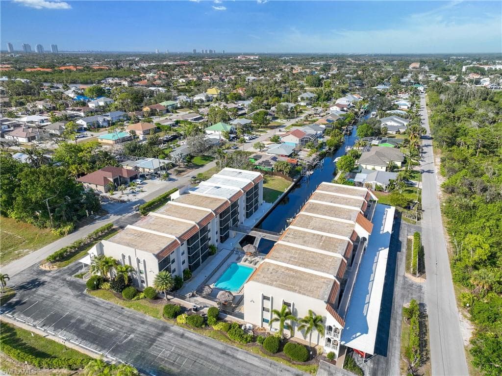 9395 Pennsylvania Ave 3, Bonita Springs, FL 34135-38
