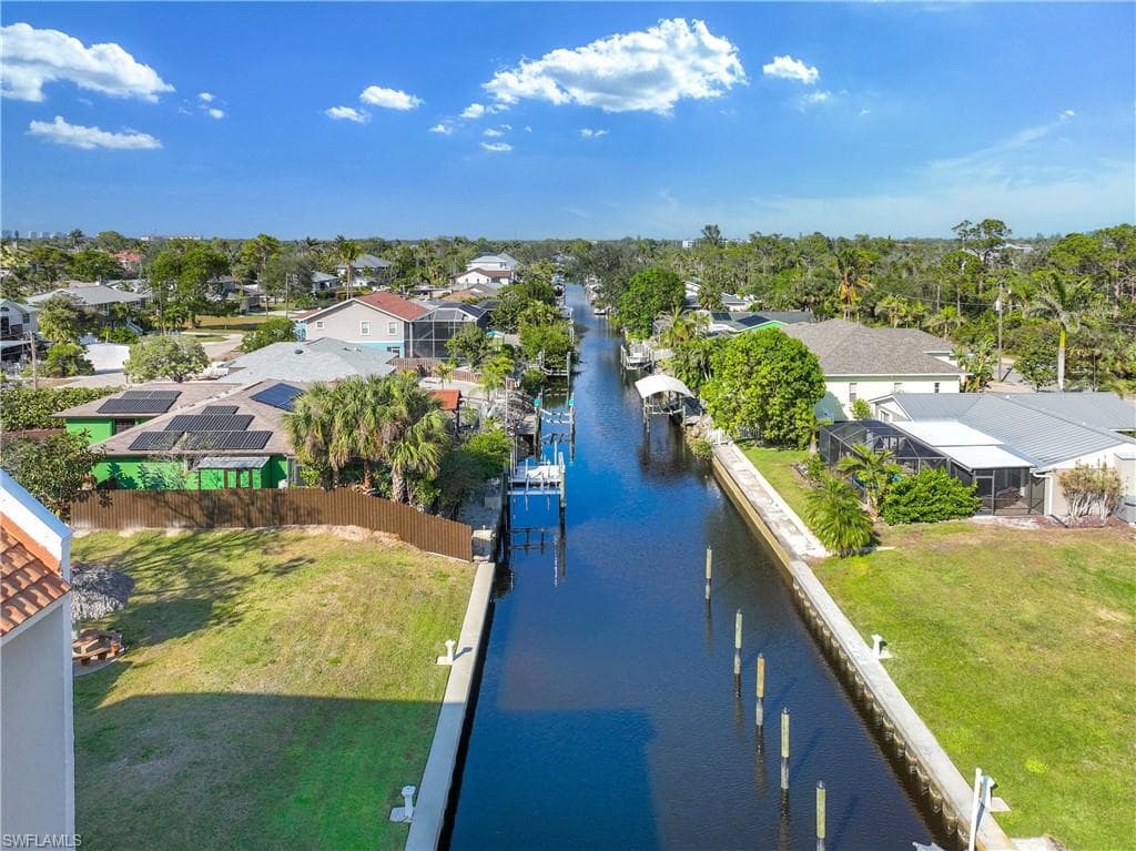 9395 Pennsylvania Ave 3, Bonita Springs, FL 34135-41