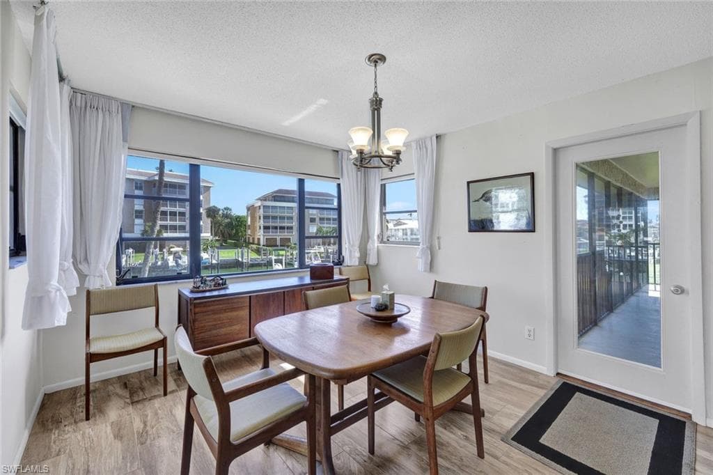 881 Panama Ct 202, Marco Island, FL 34145-10