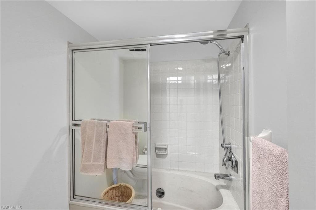 881 Panama Ct 202, Marco Island, FL 34145-15