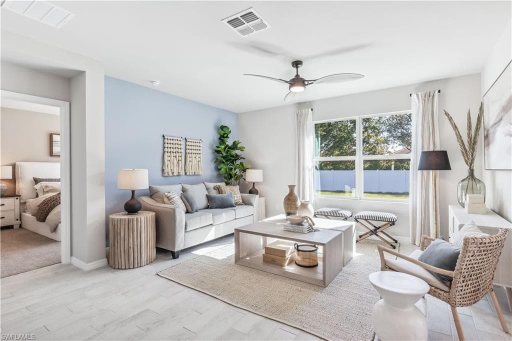 2966 Ernest Way, Fort Myers, FL 33905-4