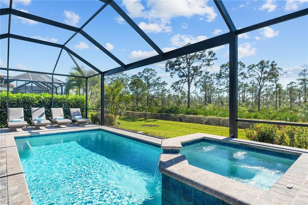 19729 Estero Pointe Ln, Fort Myers, FL 33908-38