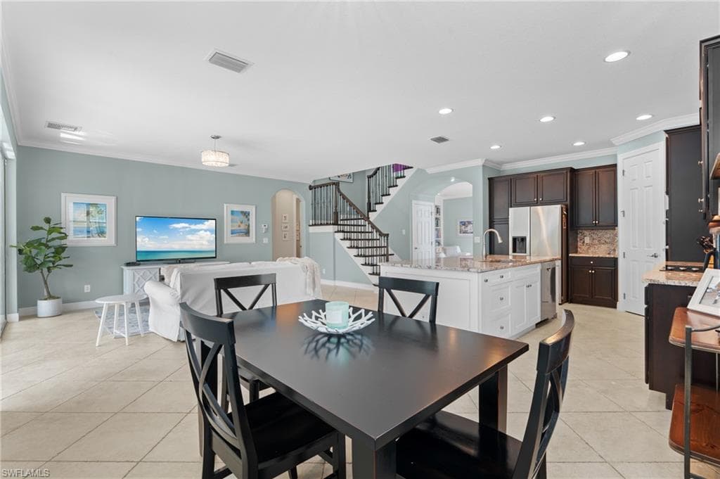 7759 Martino Cir, Naples, FL 34112-9