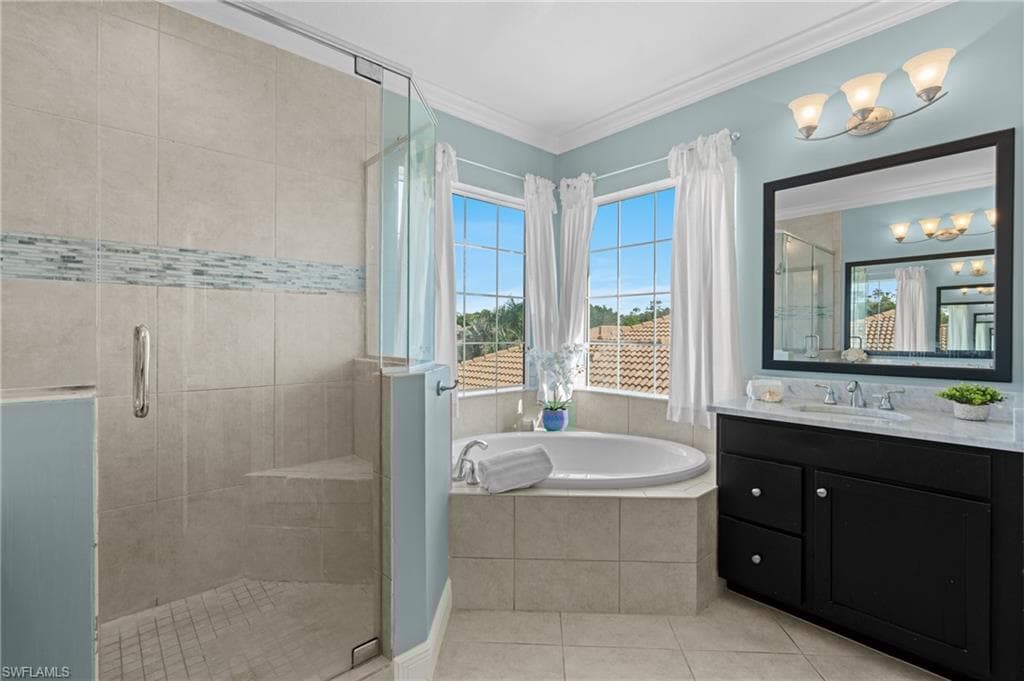 7759 Martino Cir, Naples, FL 34112-24