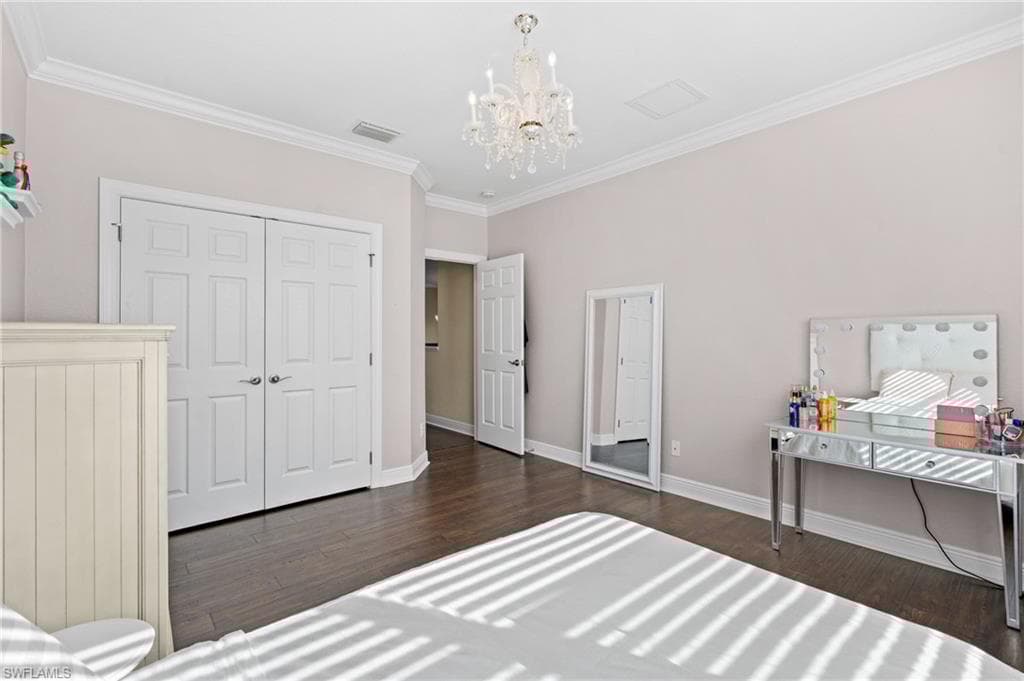 7759 Martino Cir, Naples, FL 34112-27