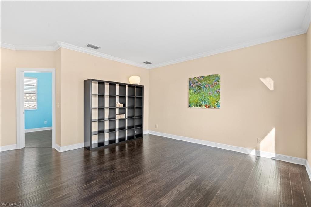 7759 Martino Cir, Naples, FL 34112-30