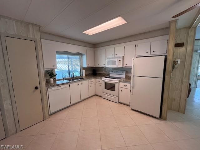 18 Aquamarine Ave 18q, Naples, FL 34114-17
