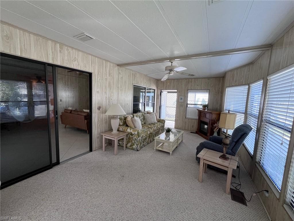 18 Aquamarine Ave 18q, Naples, FL 34114-7
