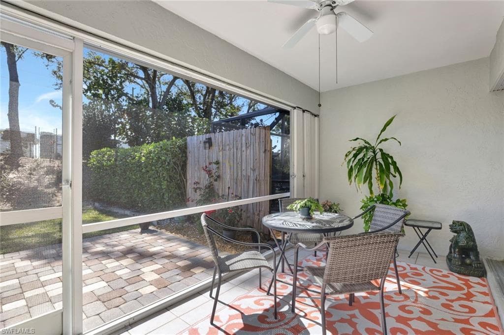 526 Saint Andrews Blvd 18, Naples, FL 34113-18