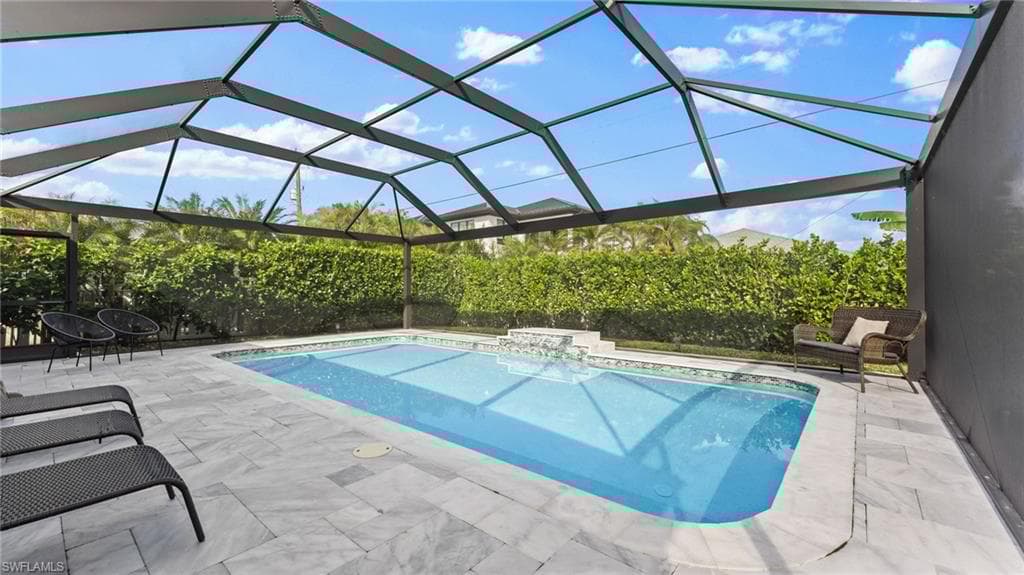 561 94th Ave N, Naples, FL 34108-37