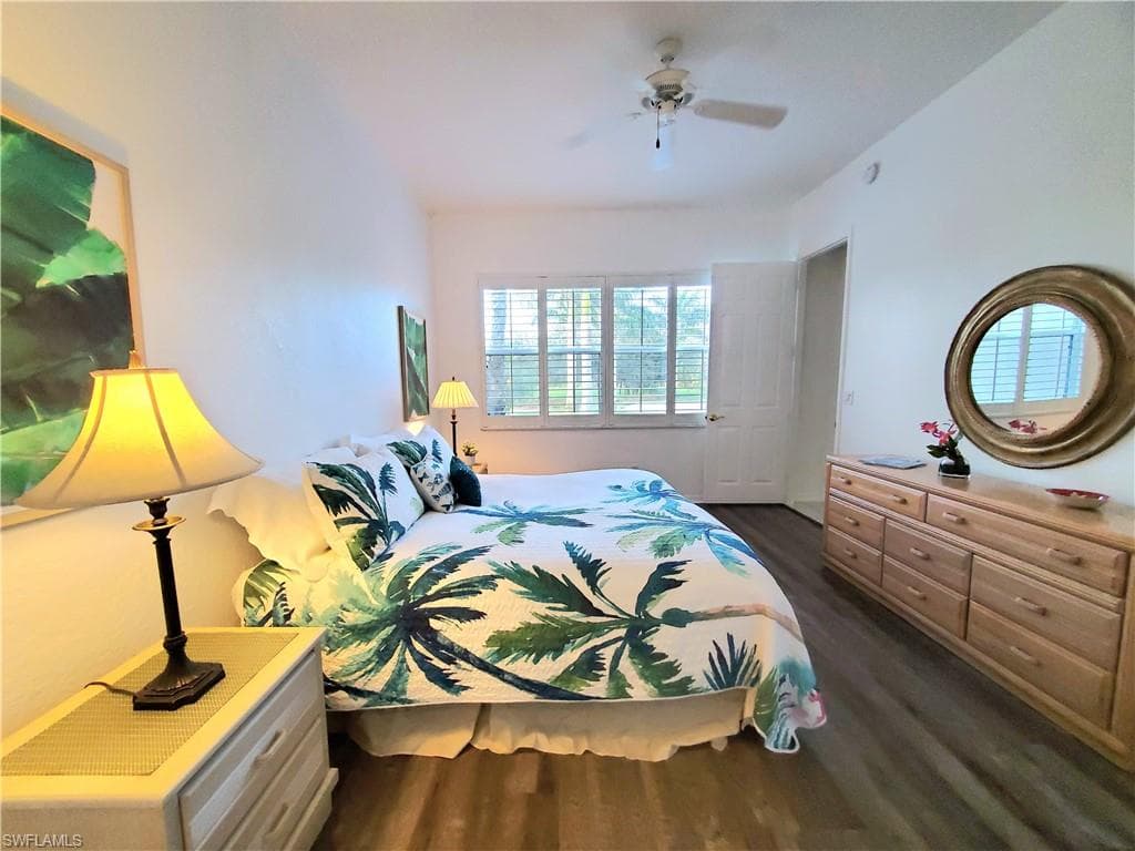 885 Eastham Way N-102, Naples, FL 34104-12