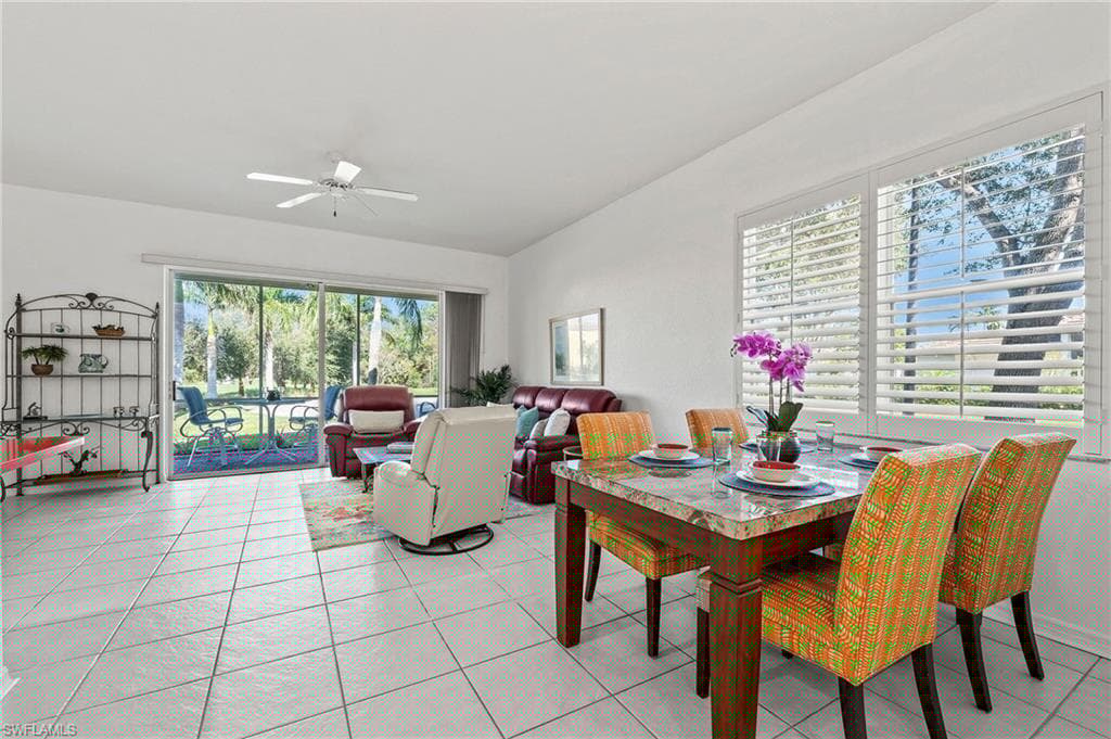 885 Eastham Way N-102, Naples, FL 34104-17