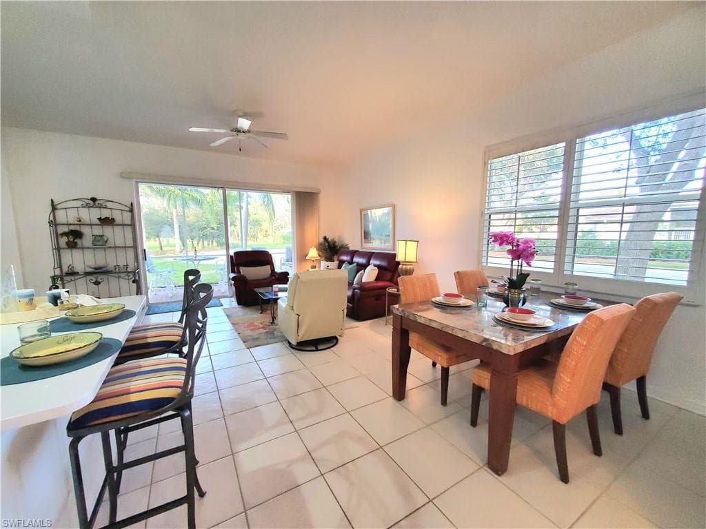 885 Eastham Way N-102, Naples, FL 34104-19