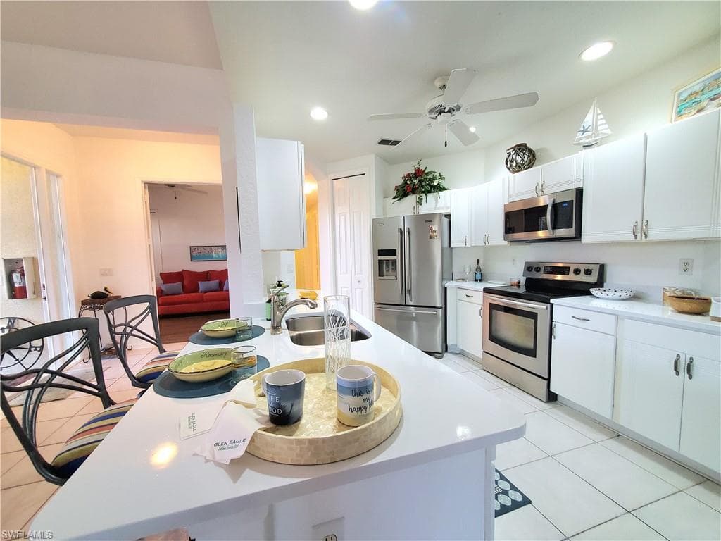 885 Eastham Way N-102, Naples, FL 34104-7