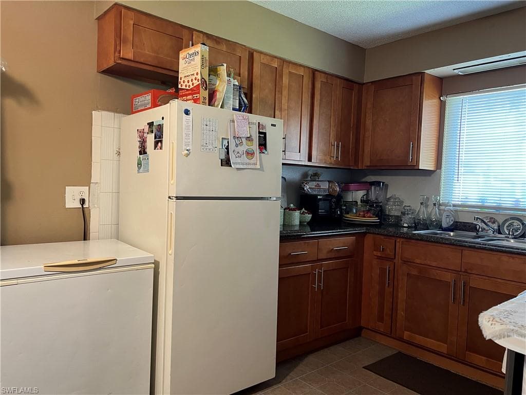 2971 Montclaire Ave, Fort Myers, FL 33901-6