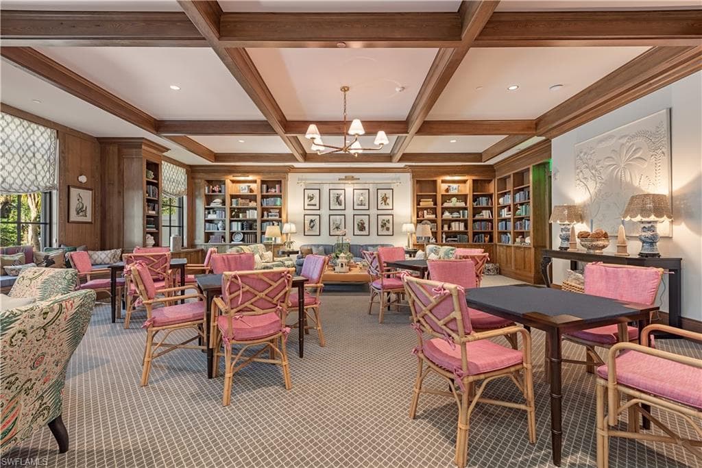 108 Wilderness Dr 132, Naples, FL 34105-26