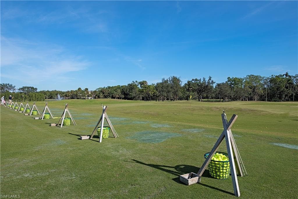 108 Wilderness Dr 132, Naples, FL 34105-28