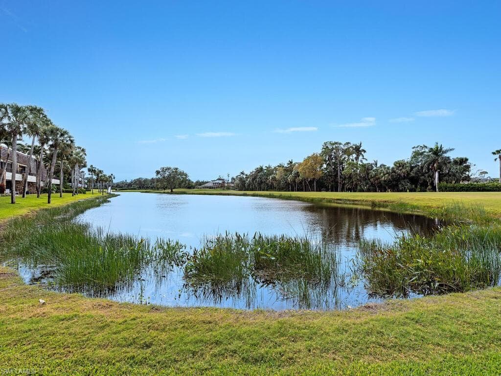 108 Wilderness Dr 132, Naples, FL 34105-8