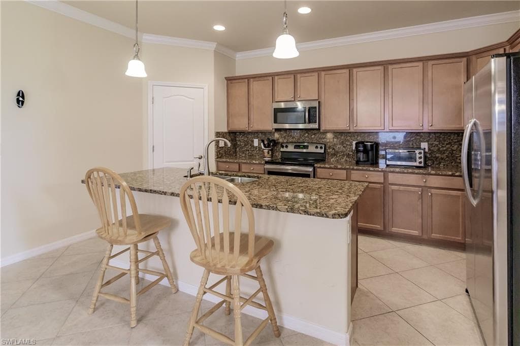 3640 Treasure Cove Cir, Naples, FL 34114-9