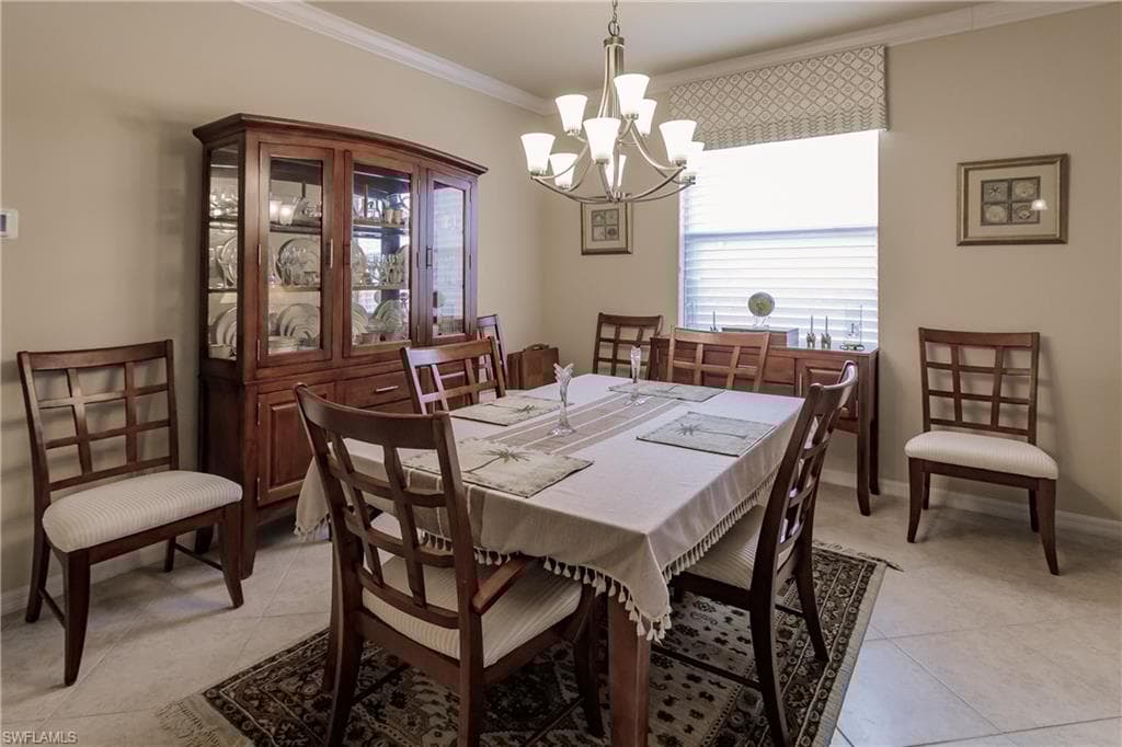 3640 Treasure Cove Cir, Naples, FL 34114-11