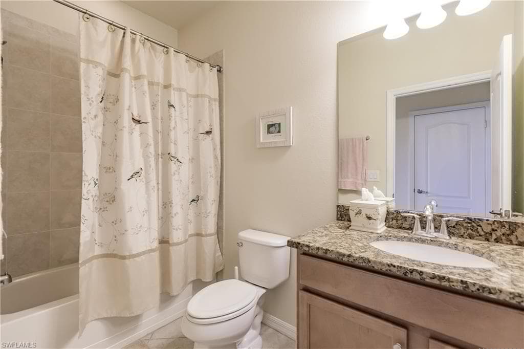 3640 Treasure Cove Cir, Naples, FL 34114-18