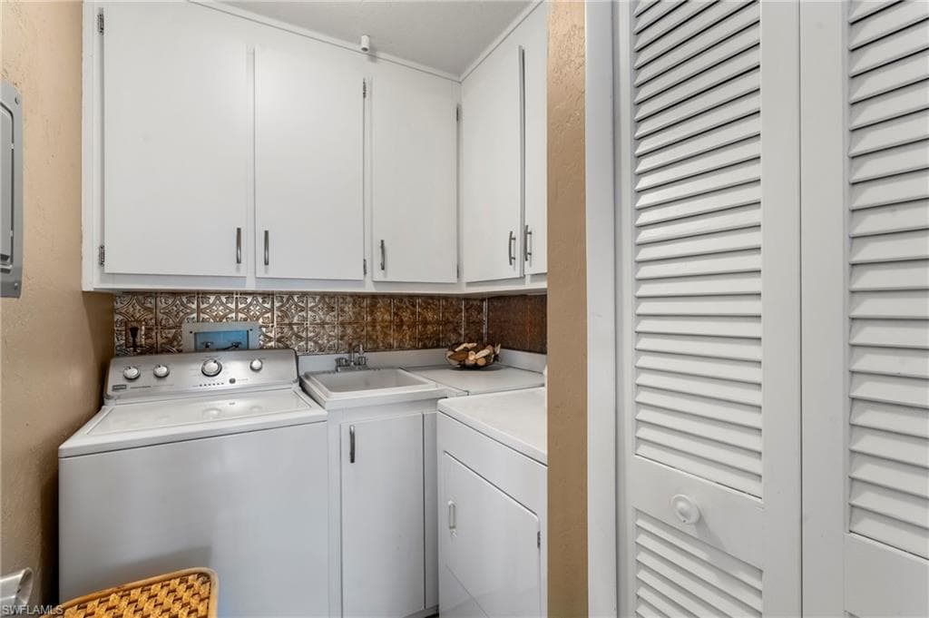 4210 20th Pl C2, Cape Coral, FL 33904-25