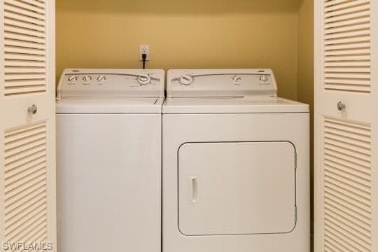 910 Huron Ct 101, Marco Island, FL 34145-11