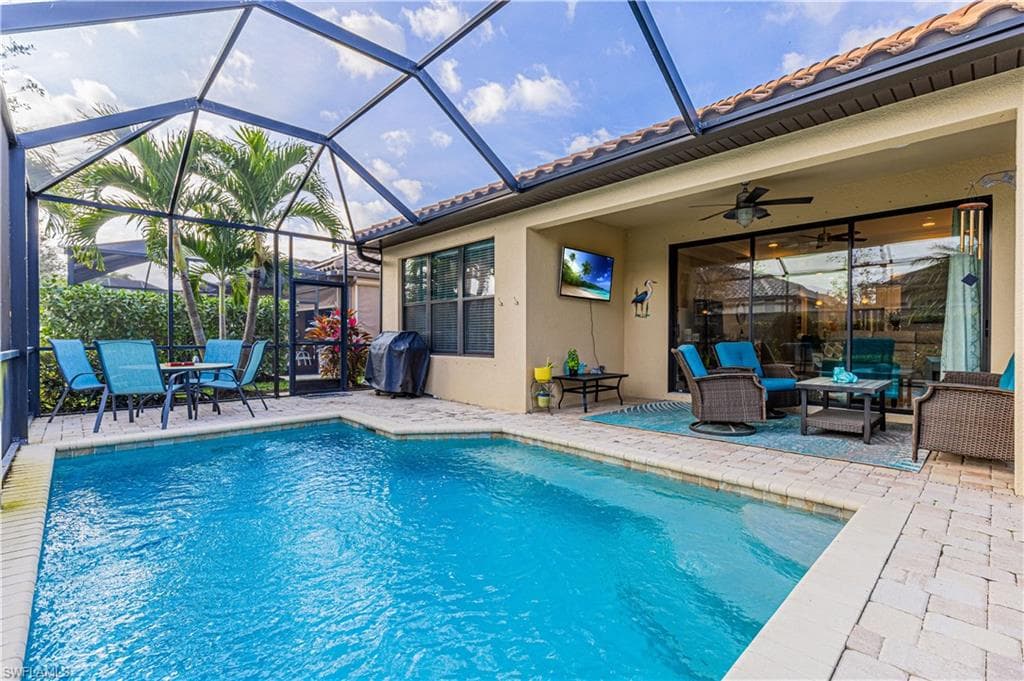 8336 Lucello Ter N, Naples, FL 34114-18