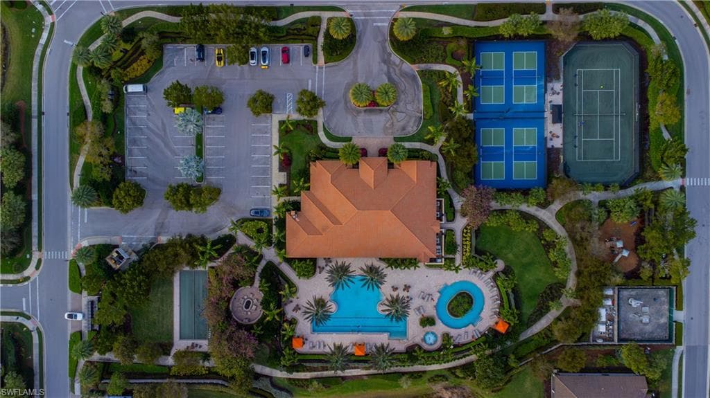 8336 Lucello Ter N, Naples, FL 34114-19