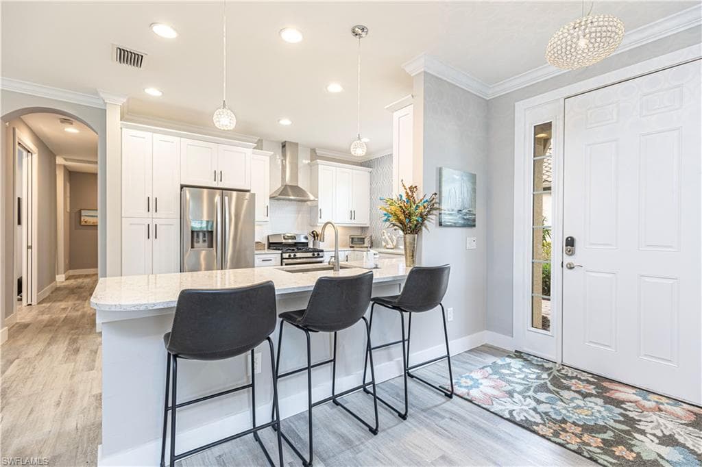 8336 Lucello Ter N, Naples, FL 34114-5