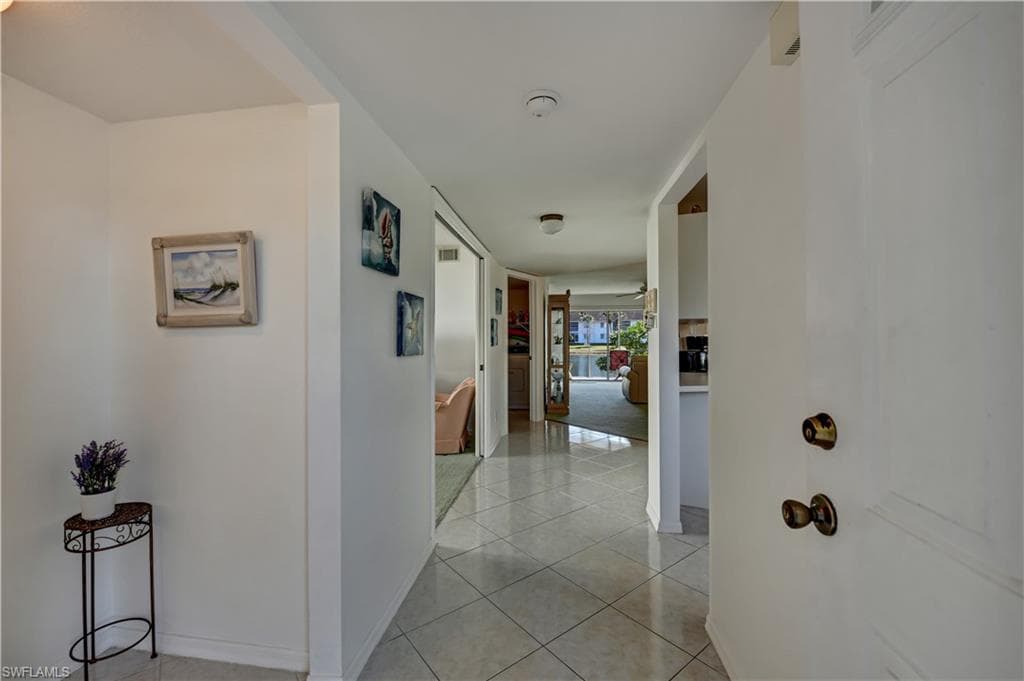 452 Belina Dr 11, Naples, FL 34104-32