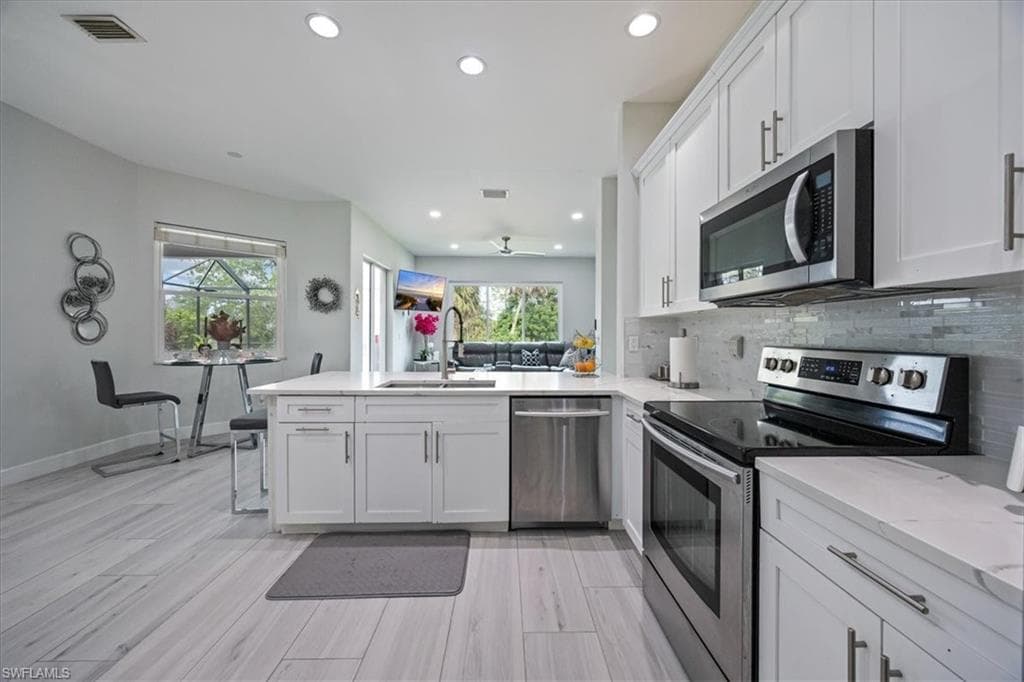 2991 20th Ave NE, Naples, FL 34120-15