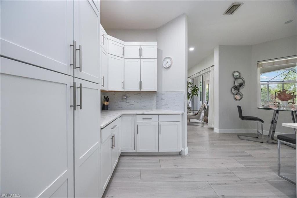 2991 20th Ave NE, Naples, FL 34120-16