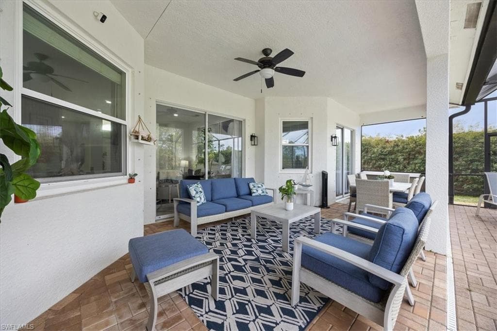 2991 20th Ave NE, Naples, FL 34120-29