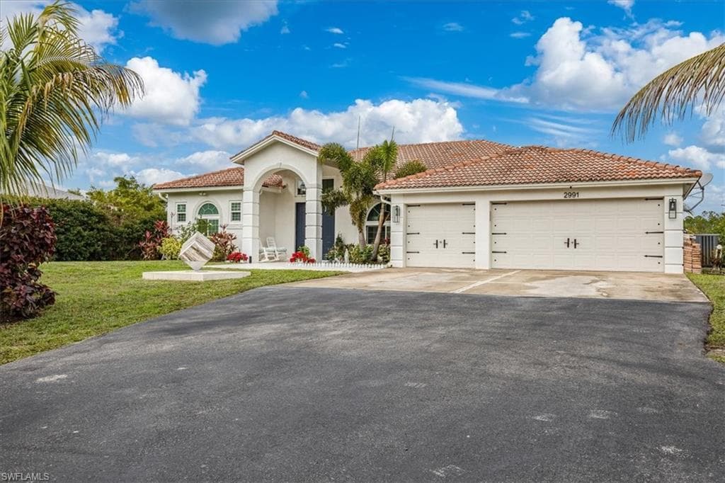 2991 20th Ave NE, Naples, FL 34120-4
