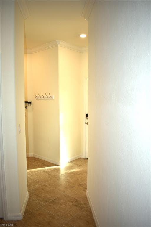 1947 Wellington St, Naples, FL 34120-4